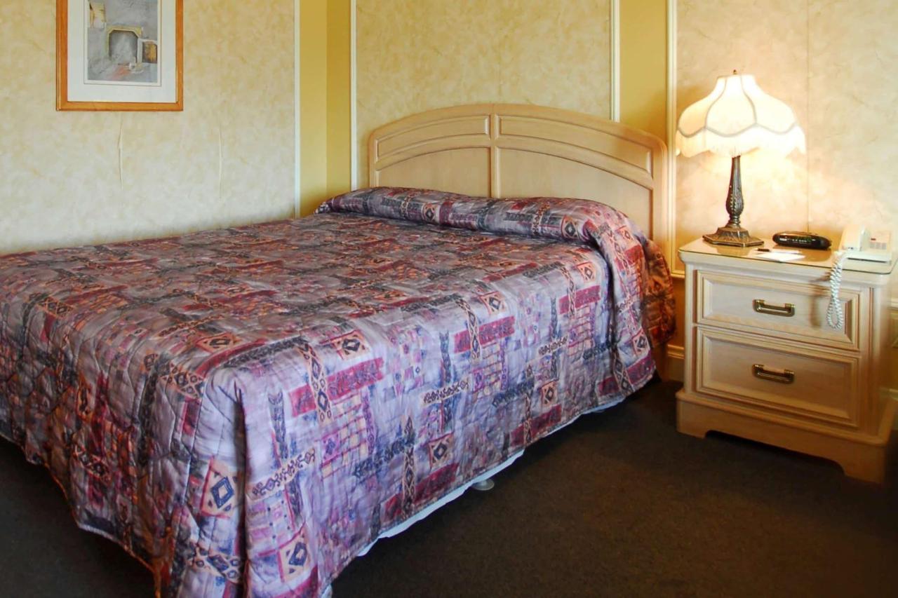 Hotel Travelodge By Wyndham Victoriaville Εξωτερικό φωτογραφία
