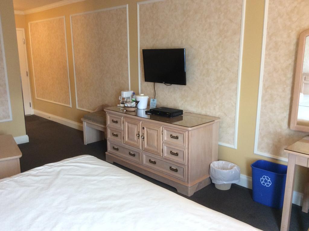 Hotel Travelodge By Wyndham Victoriaville Δωμάτιο φωτογραφία