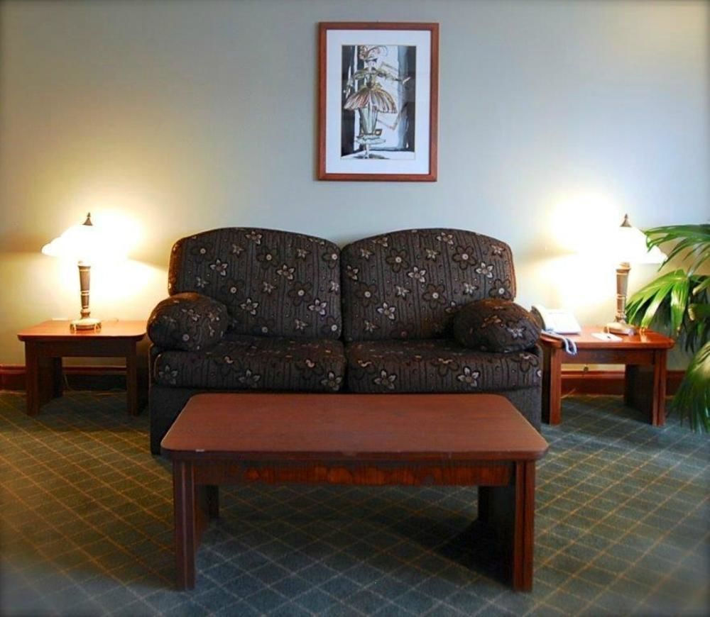 Hotel Travelodge By Wyndham Victoriaville Εξωτερικό φωτογραφία